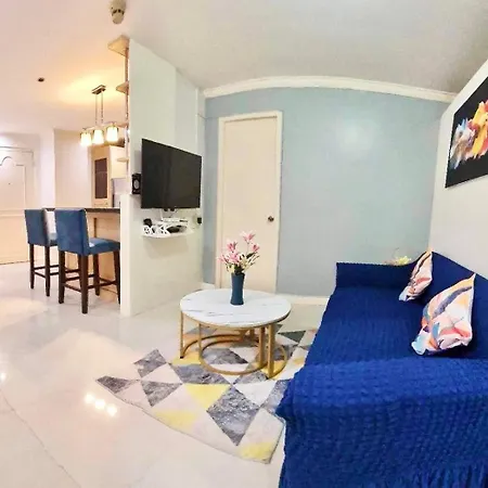 Cozy Condo Unit At Palm Towers